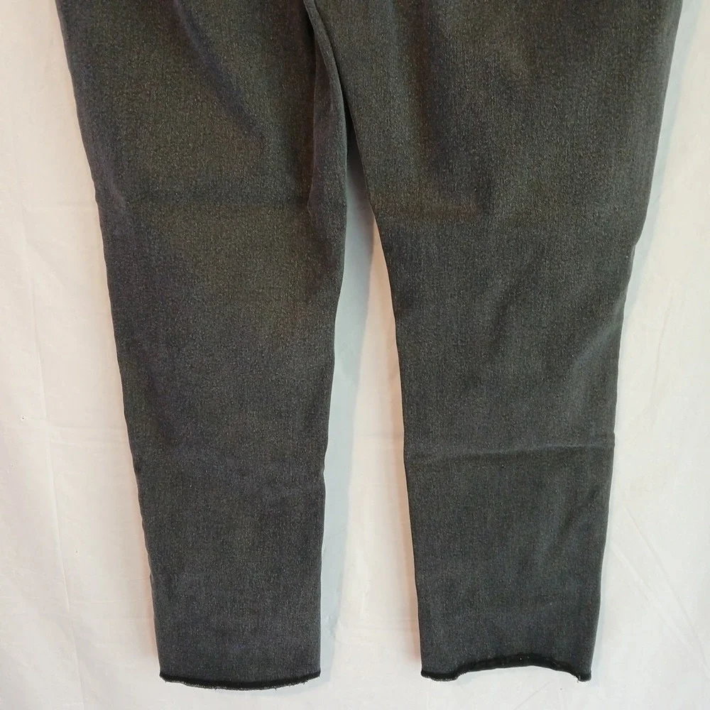 Old Navy Size 17 Wallflower The Ultrafit Jeans‎ Stretch Black Denim Jeggings